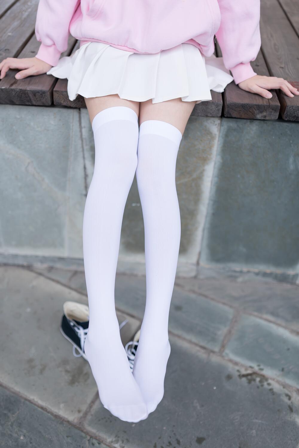 【在线看】风之领域 0001 [49P]