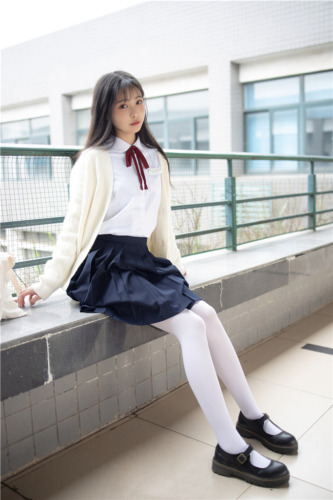 【在线看】JKFUN-001 甜米 [127P1V]