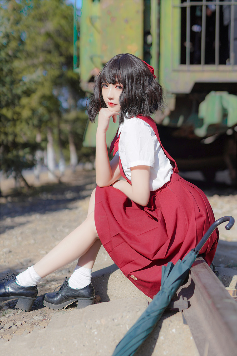 【在线看】兔玩映画 VOL.049 红色JK裙 [42P] 精选