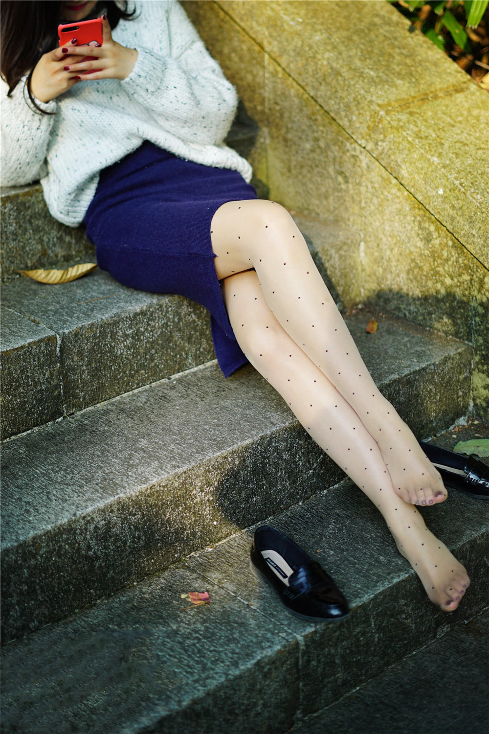 【在线看】袜小喵 KT027《蚂蚁上树》