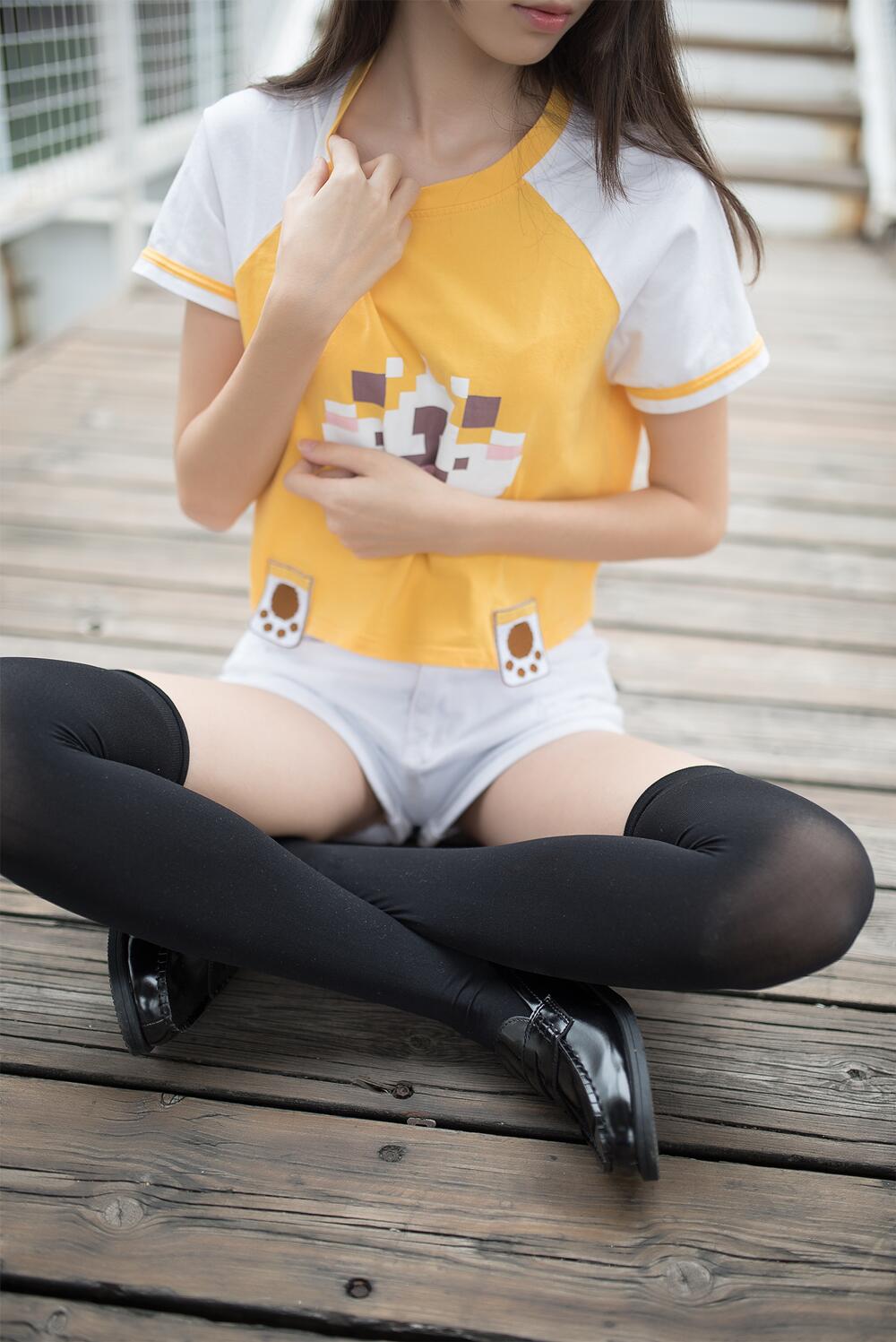 【在线看】风之领域 0002 [49P]