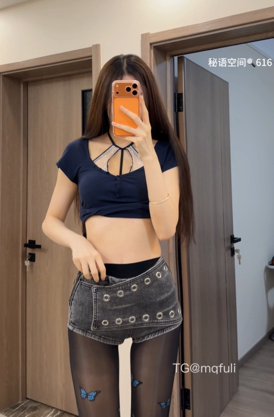 【在线看】抖音 唐十七 秘语空间 NO.017期 【16P】