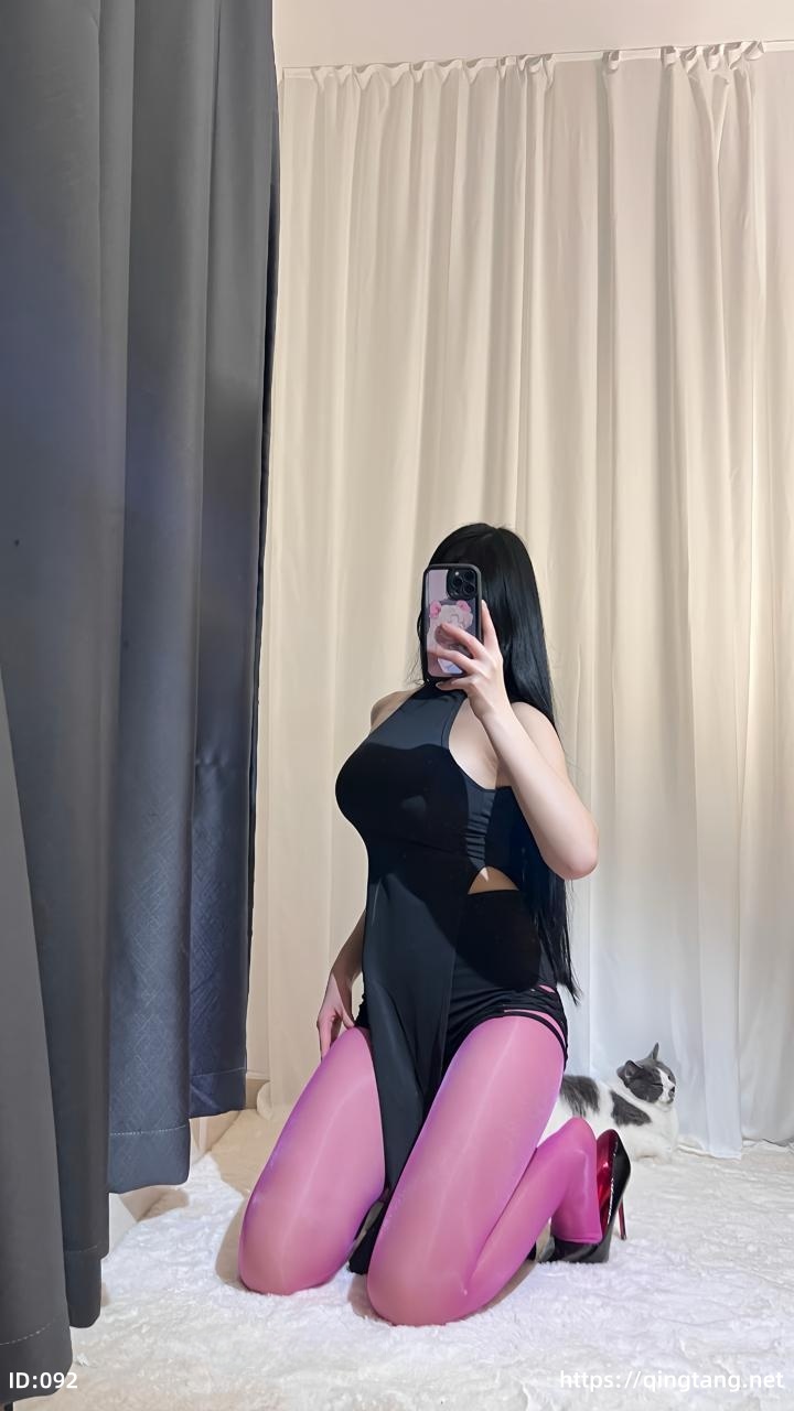 【在线看】抖音 兔心心 轻糖乐园  NO.002期 【52P】