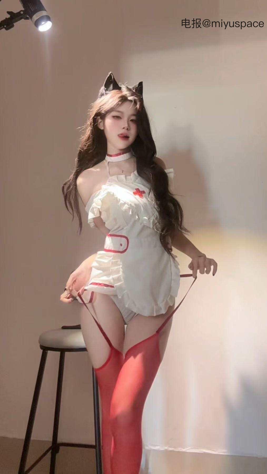 【在线看】抖音 小哭包不哭 岛遇 NO.015期 【8P】-写真喵 【在线看】抖音 小哭包不哭 岛遇 NO.015期 【8P】